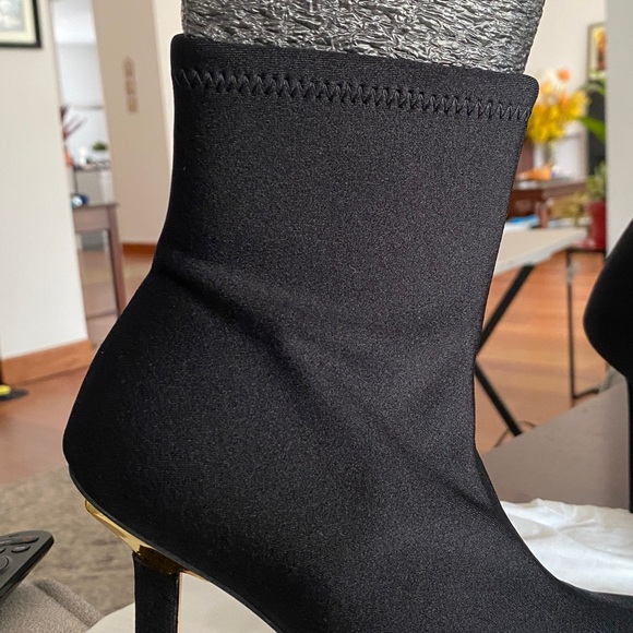 Good American Heel Botties Blk - Picture 6 of 6